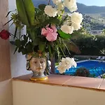 Megna - Paradise Παλέρμο