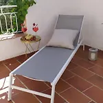 Megna - Paradise Bed and Breakfast