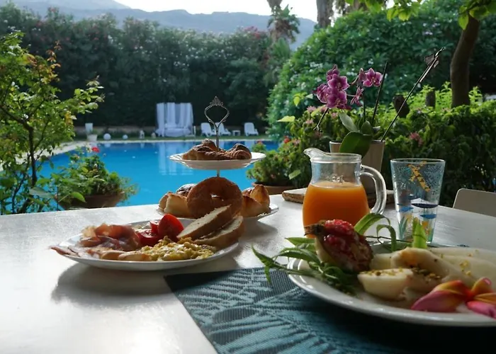 Megna - Paradise Bed & Breakfast 4*