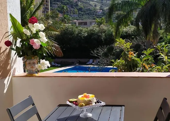 Megna - Paradise 4* Palermo